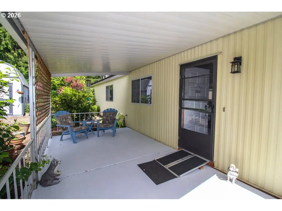 11513 SW Royal Villa Dr, Beaverton Hillsboro, OR 97224 - #3