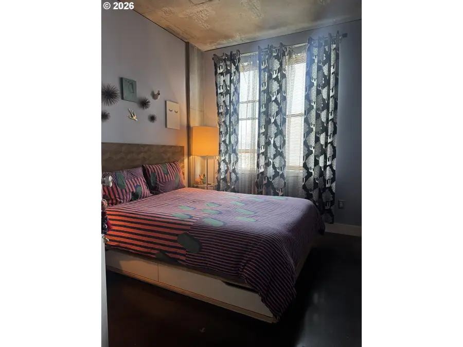 411 NW Flanders St, Portland, OR 97209 - Image #2