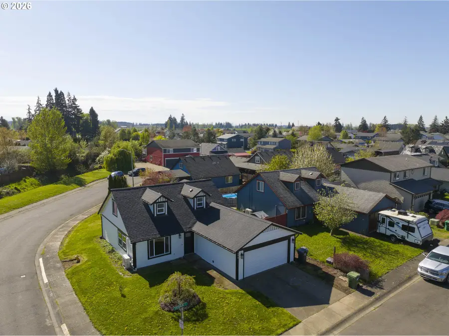 860 Peckner St, Gervais, OR 97026 - #2