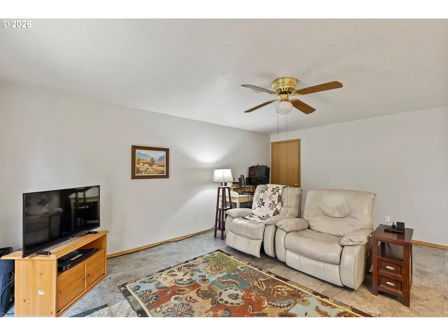 Address Withheld By Seller, Battle Ground, WA 98604 - #3