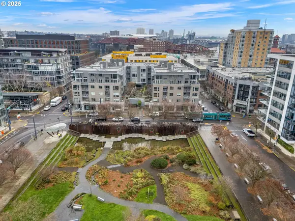 1125 NW 9th Ave #526, Portland, OR 97209