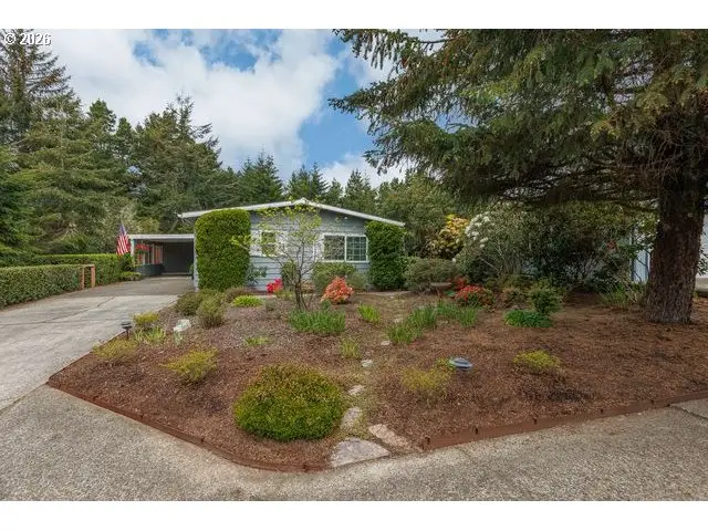 1600 Rhododendron Dr, Florence, OR 97439 - #3