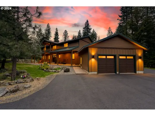 36 Lonesome Pines Dr, TroutLake, WA 98650