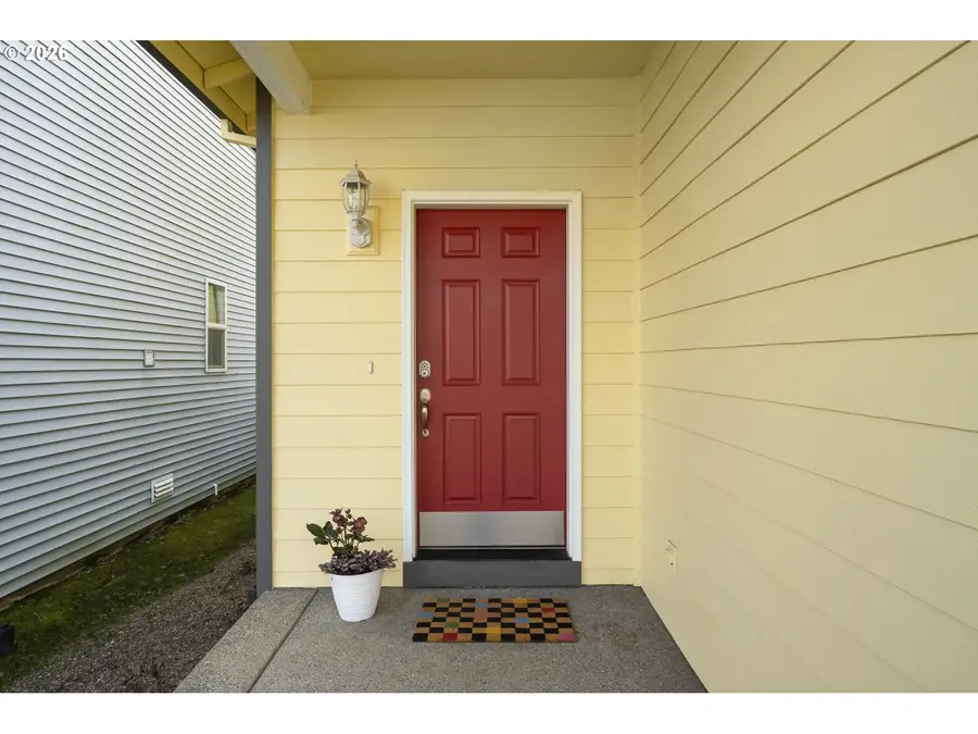 5778 SE Tranquil Ct, Milwaukie, OR 97267 - Image #2