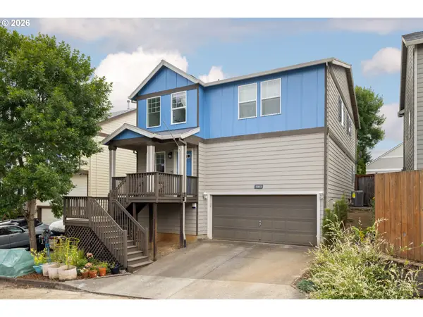 38853 Redwood St, Sandy, OR 97055