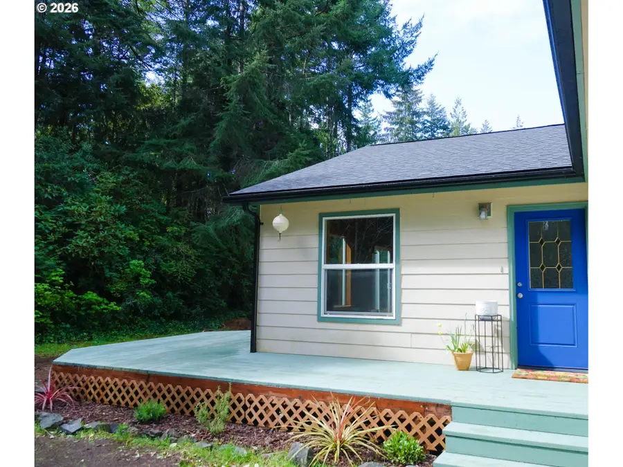 87444 Whistling Ln, Bandon, OR 97411 - #3