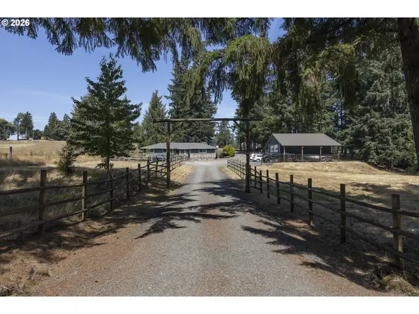 18795 S Lower Highland Rd, Beavercreek, OR 97004