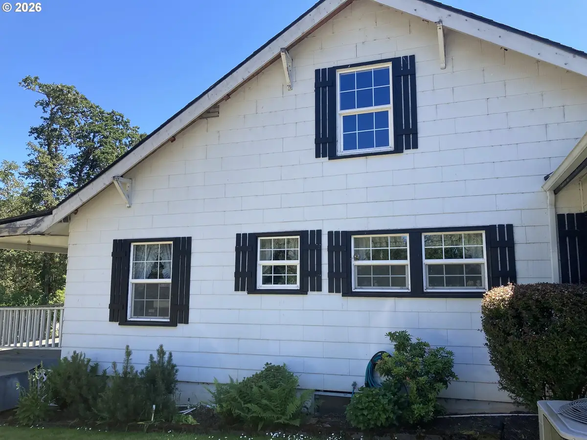 77698 Dugan Ln, Cottage Grove, OR 97424 - #1