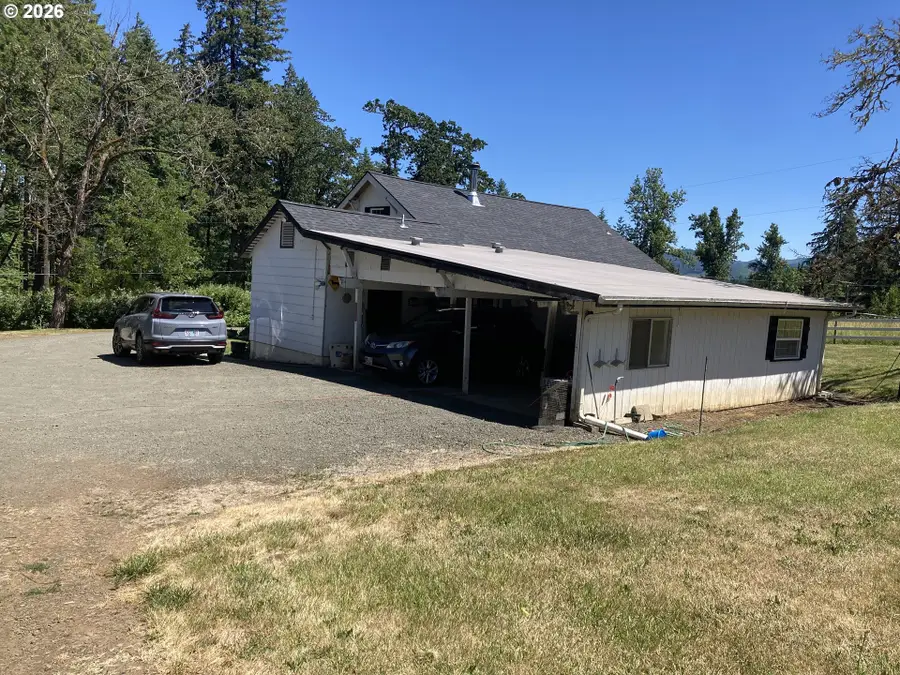 77698 Dugan Ln, Cottage Grove, OR 97424 - #2