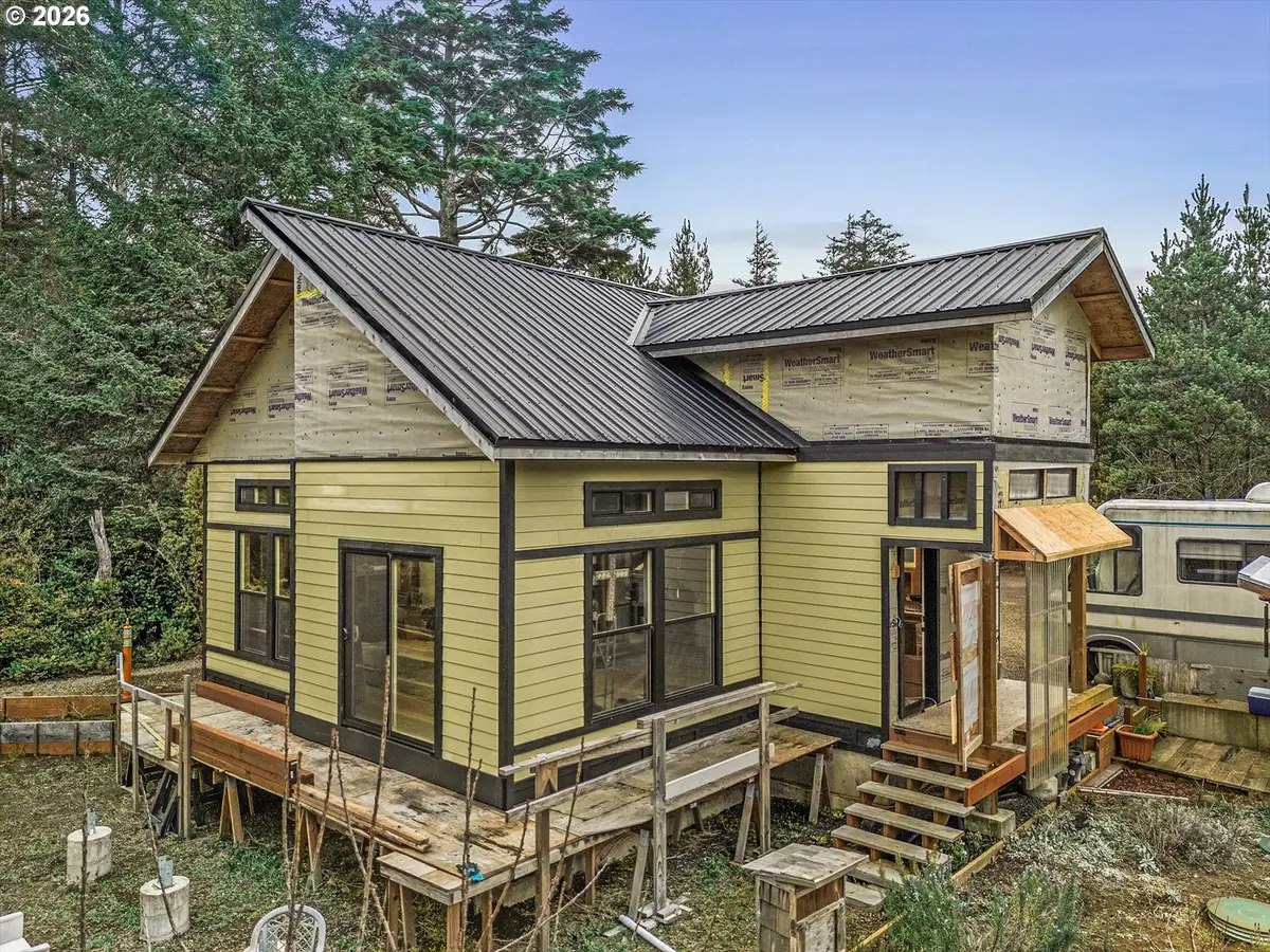 11910 NW Thompson St, Seal Rock, OR 97376 - #1