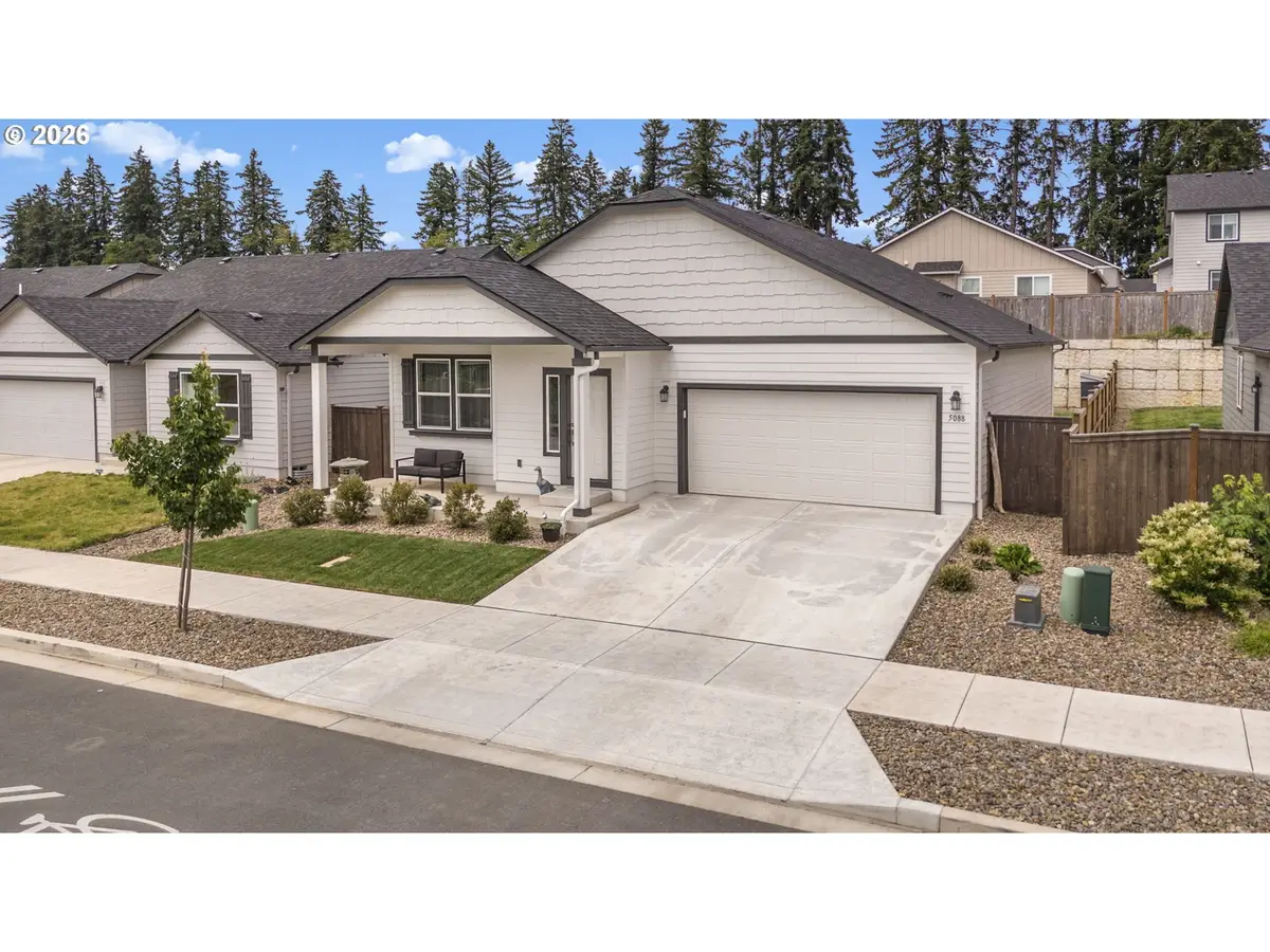 5088 Holly St, Springfield, OR 97478 - #1