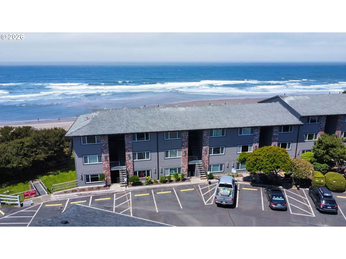 4229 SW Beach Ave #9, Lincoln City, OR 97367 - #1
