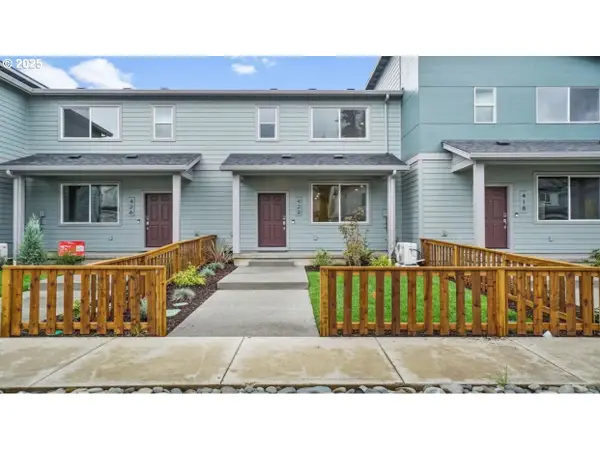 422 SW 32nd St, BattleGround, WA 98604