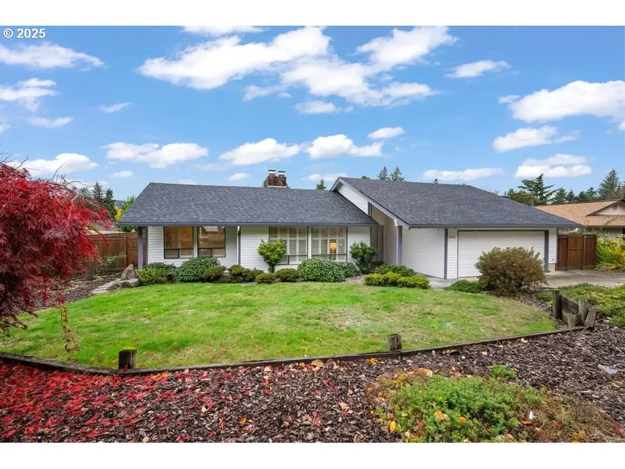 2492 Donegal Ct, West Linn, OR 97068 - Image #2