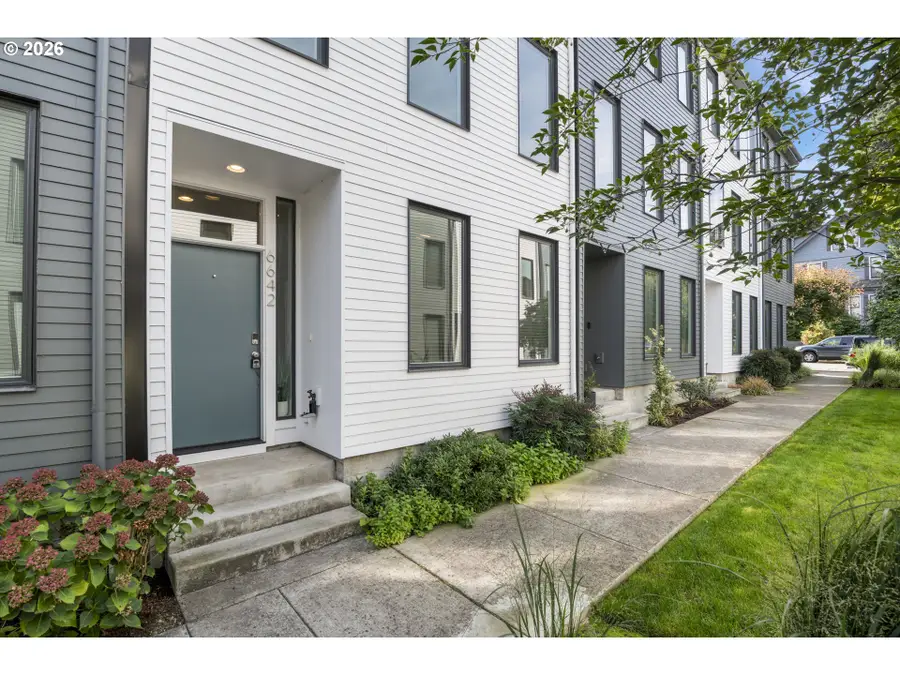 6642 SE 16th Ave, Portland, OR 97202 - #3