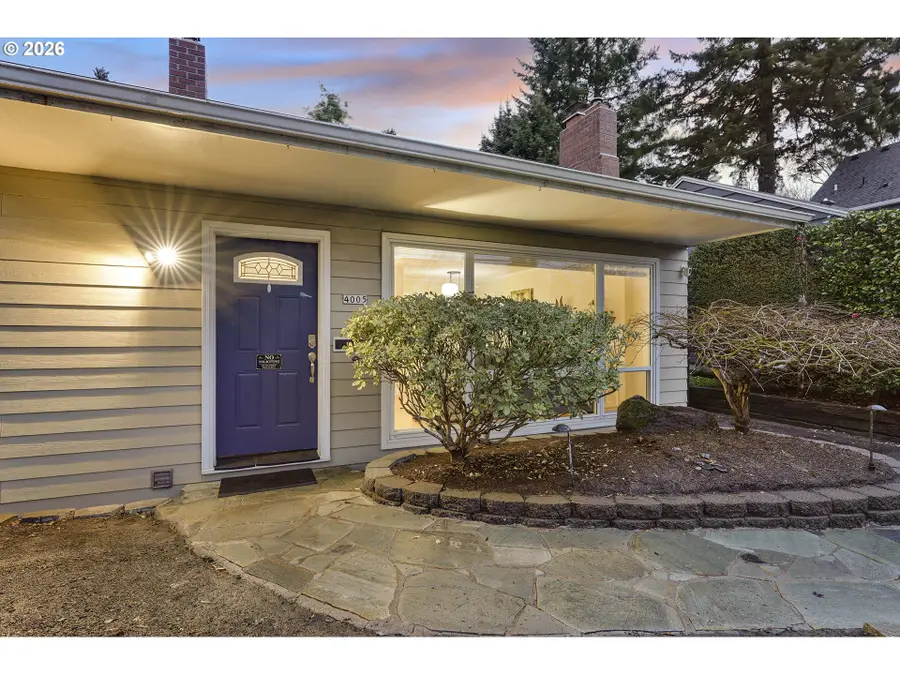 4005 SE Lexington St, Portland, OR 97202 - #3