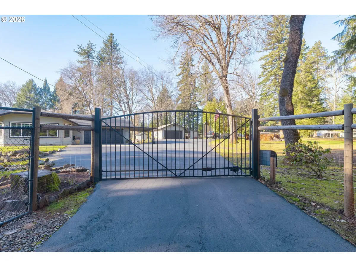 2164 Russell Rd, Merlin, OR 97532 - Image #1