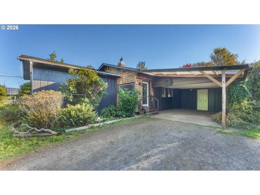 2485 E Alsea Hwy, Waldport, OR 97394 - #3