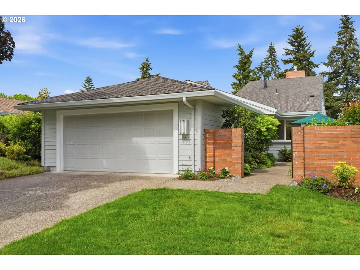 7211 SW Lake Bluff Ct, Wilsonville, OR 97070 - #1