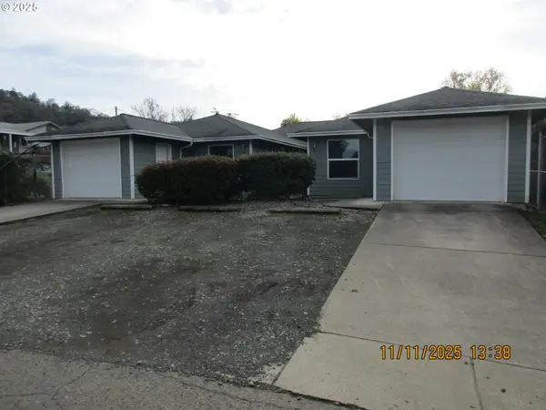 141/143 Fairacres Ln, Roseburg, OR 97470