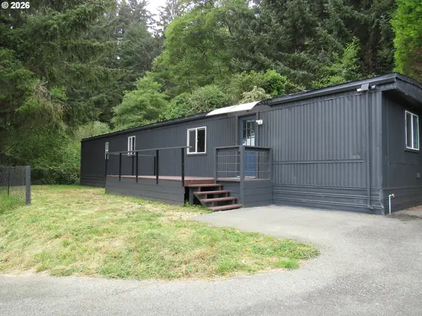 99367 Winchuck River Rd, Brookings, OR 97415