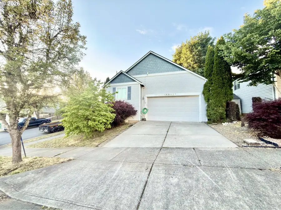 39057 Jerger St, Sandy, OR 97055 - #2