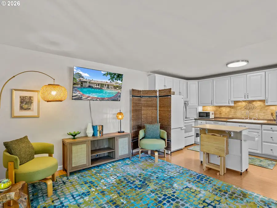 451 N Hayden Bay Dr, Portland, OR 97217 - #3