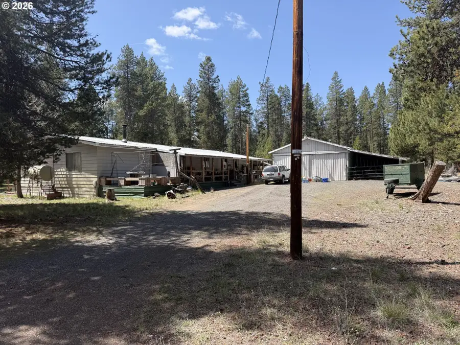 51905 Kiwa Ln, Sisters Millican, OR 97739 - #2