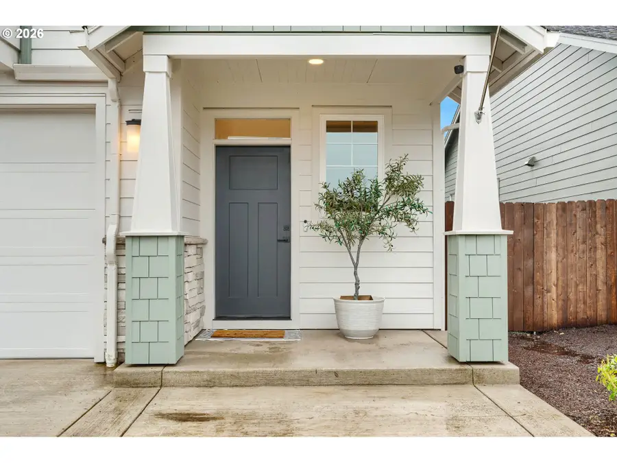 731 SE 36th St, Battle Ground, WA 98604 - #3