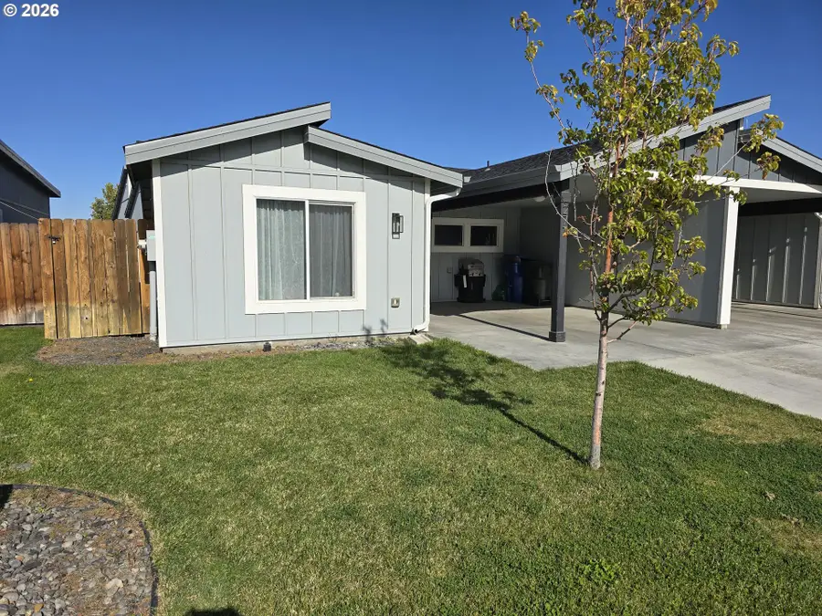 277 Merrick Ave, Umatilla, OR 97882 - #2