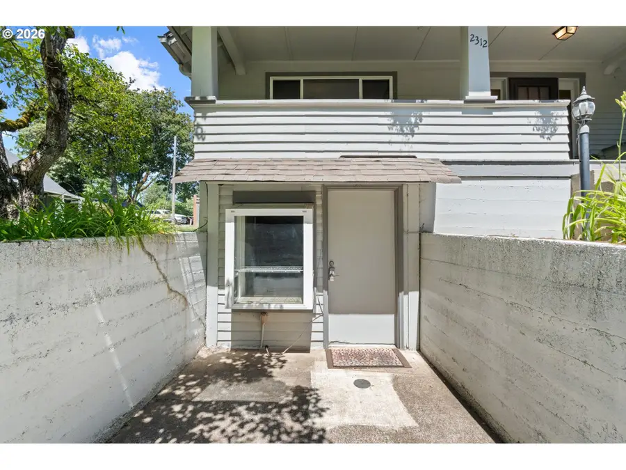 2312 5th Ave, West Linn, OR 97068 - #3