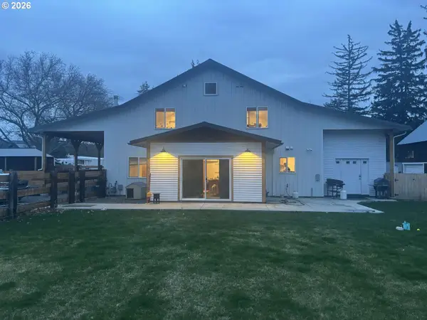 1270 N 1st St, Union, OR 97883