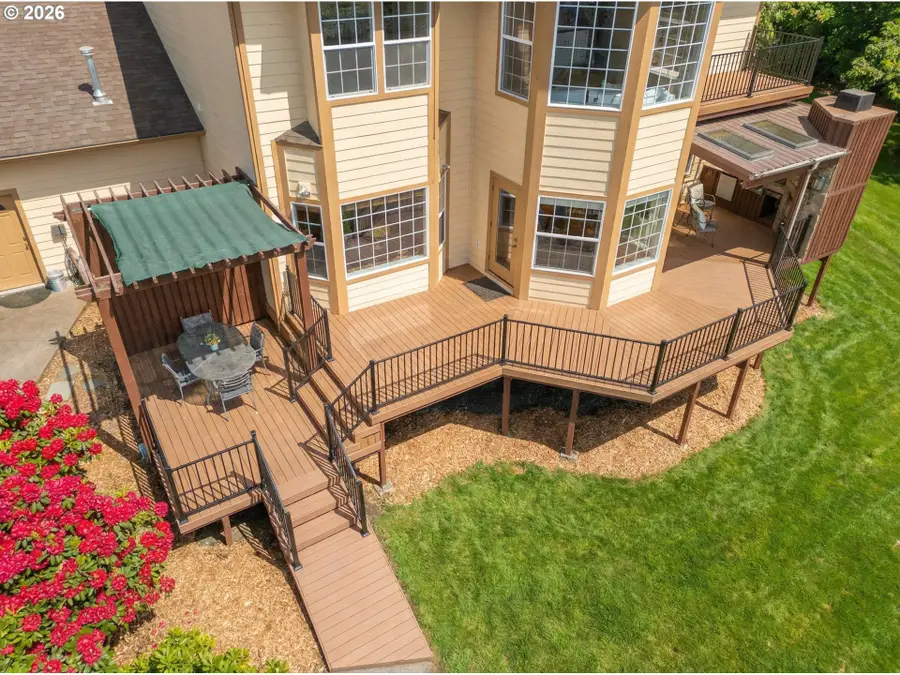 37310 Fawn Dr, Lebanon, OR 97355 - #3