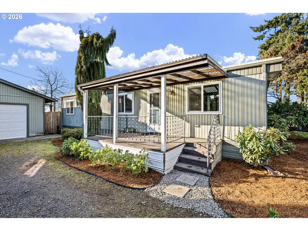 708 51st St, Springfield, OR 97478