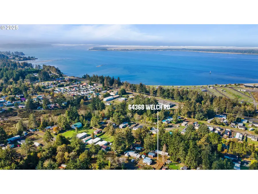 64368 Welch Rd, Coos Bay, OR 97420 - Image #2