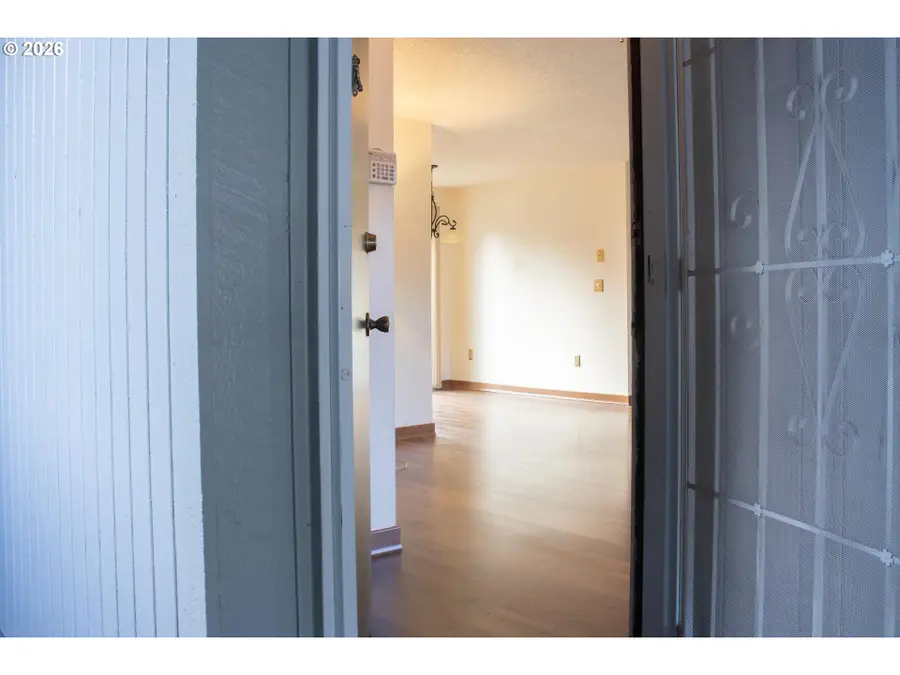 159 SW Florence Ave #L64, Gresham, OR 97080 - Image #2