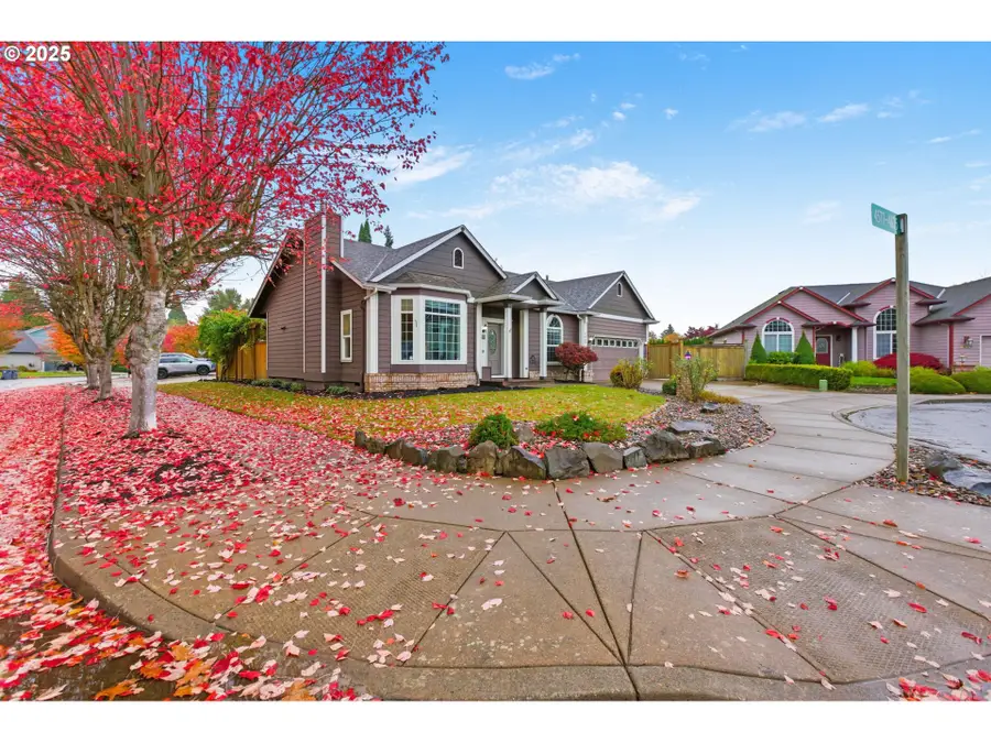 4635 Spring Meadow Ave, Eugene, OR 97404 - Image #2