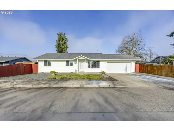 1560 Harvey Rd, CottageGrove, OR 97424