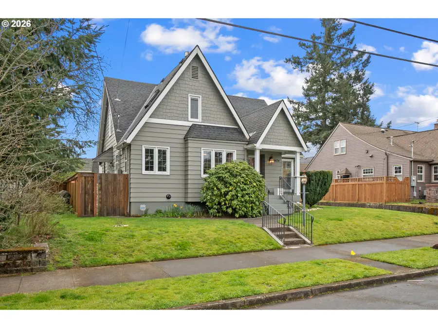 5824 NE Broadway, Portland, OR 97213 - #3