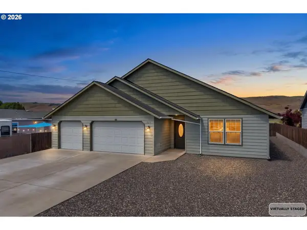 327 3rd Ave, Dallesport, WA 98617