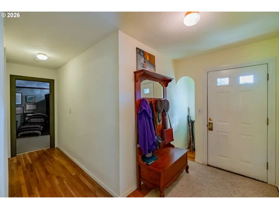 518 Oak Ter, Sweet Home, OR 97386 - #3