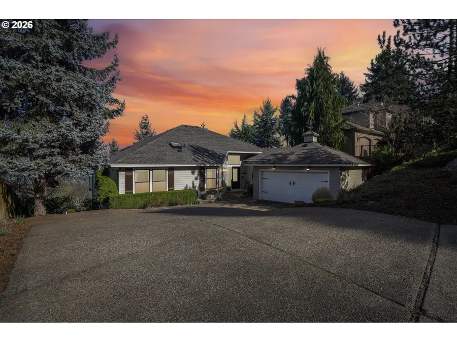 19760 Wildwood Dr, Northwest Clackamas, OR 97068 - #2