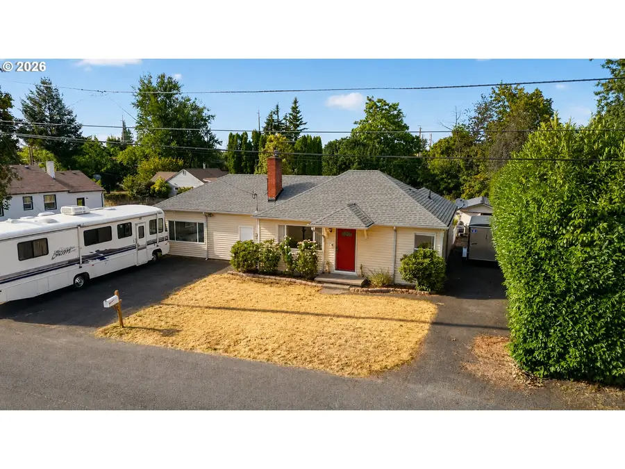 16523 SE Clinton St, Portland, OR 97236 - #3