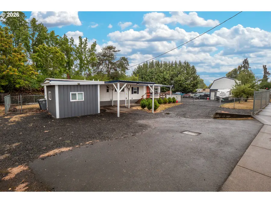 535 Lasalle St, Harrisburg, OR 97446 - #2