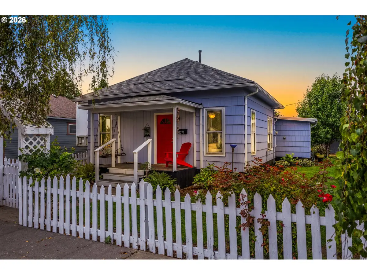1071 SW Church St, Dallas, OR 97338 - #1