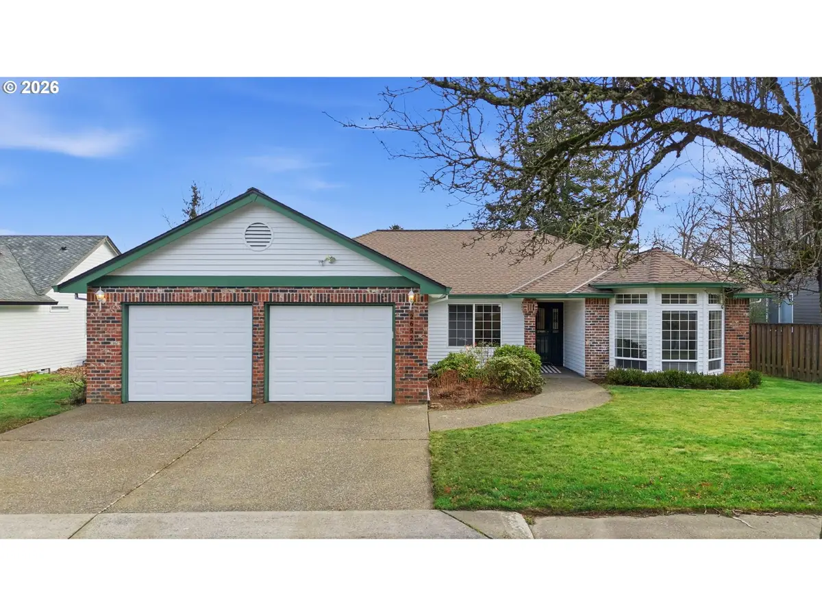 2652 SW Phyllis Dr, Gresham, OR 97080 - Image #1