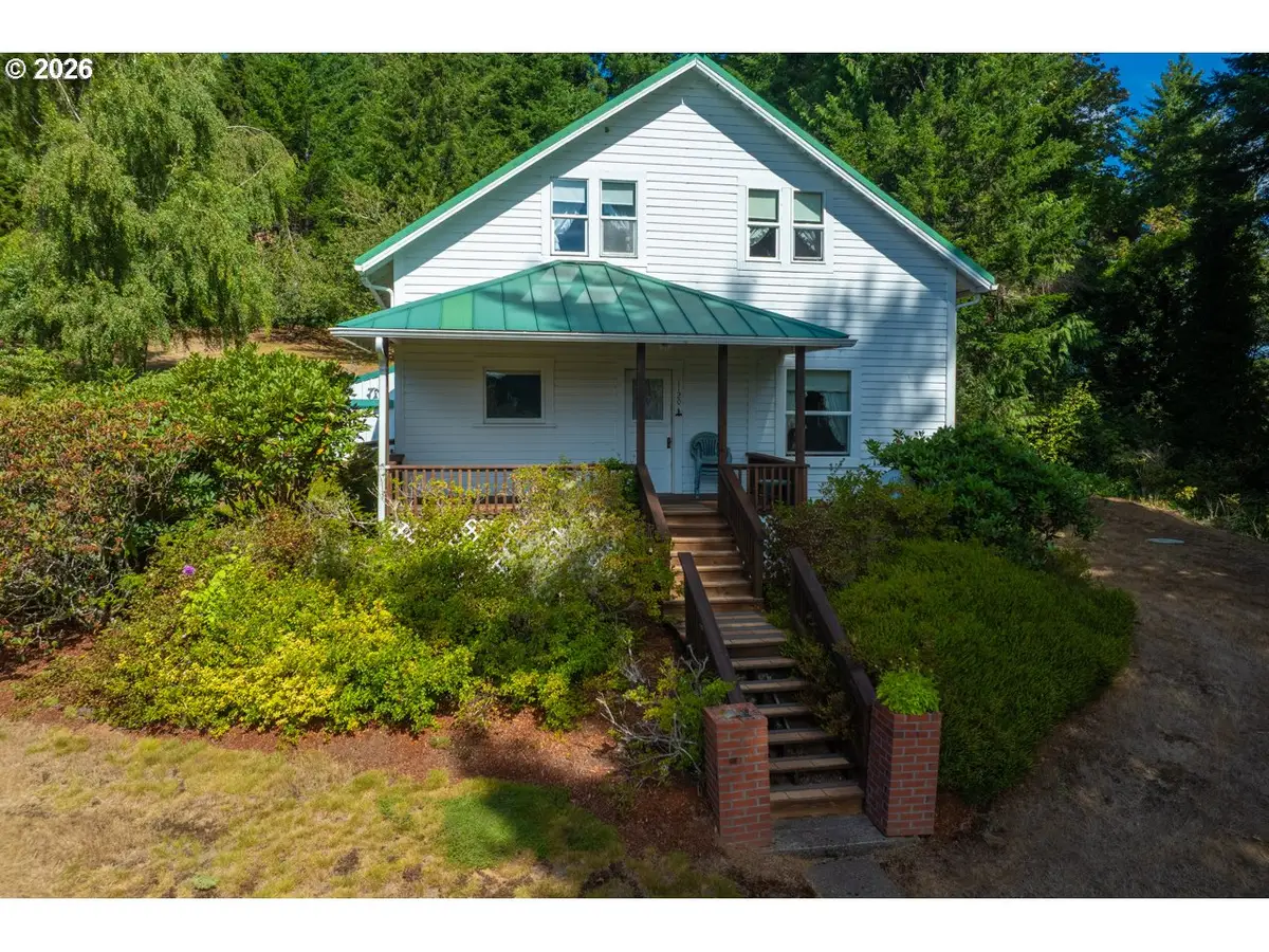 1120 Lower Smith River Rd, Reedsport, OR 97467 - #1