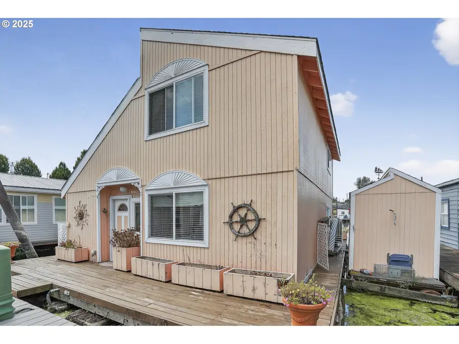 18989 NE Marine Dr #26, Gresham, OR 97230 - Image #3