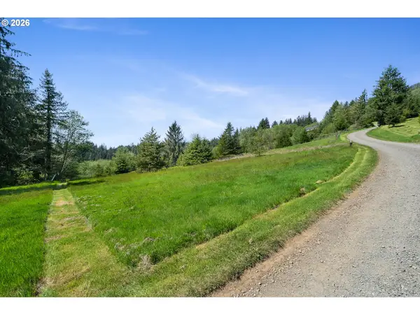 Westwood Dr #302, Tillamook, OR 97141