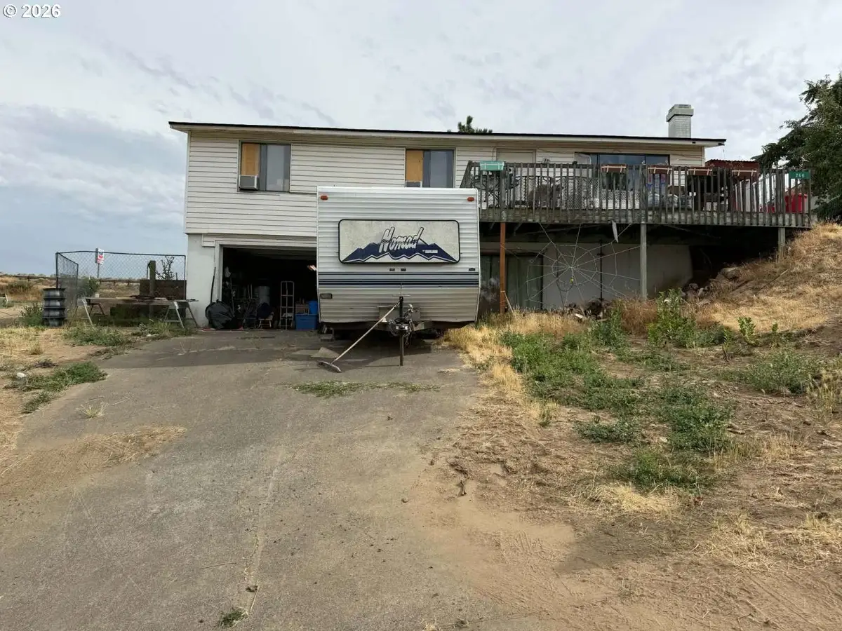 206 SE Kirk Ave, Pendleton, OR 97801 - #1